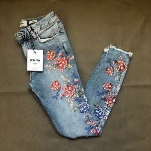 SOLD New Look Floral Distressed Petite Jenna Jeans